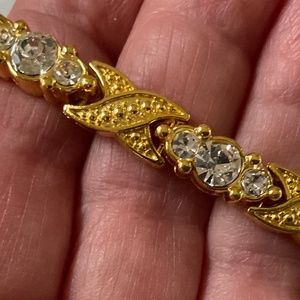 18 k gold plated magnetic bracelet with rhinestones